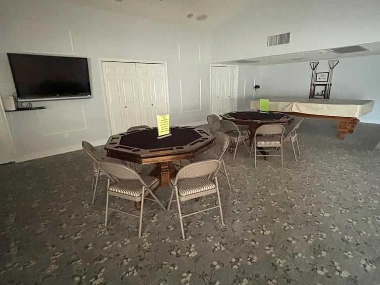 8833 Bella Vista Dr #8833 — Photo 40
