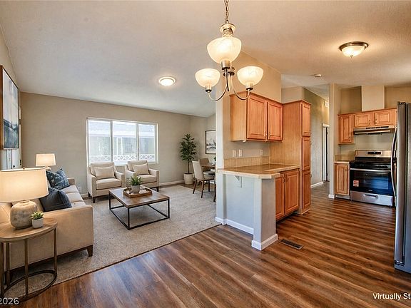 5th image of 3643 Lost Hills Dr