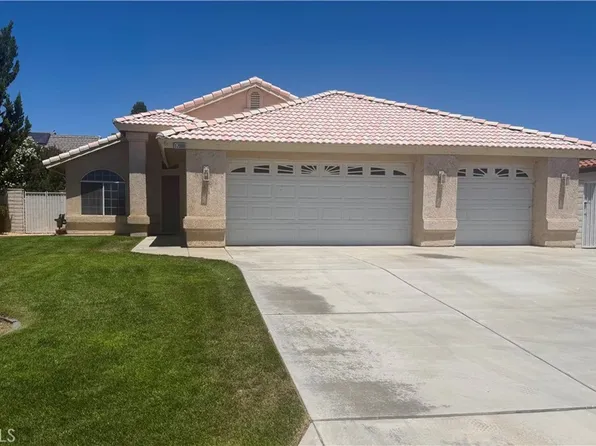 17980 Lakeview Dr, Victorville, CA 92395