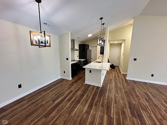 4th image of 12515 Timber Creek Dr Unit 9