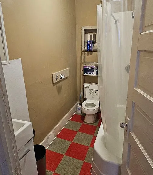 882 Locust Dr #1 — Photo 6