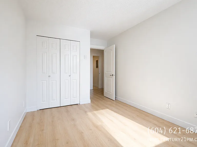3035 Clearbrook Rd #103 — Photo 7