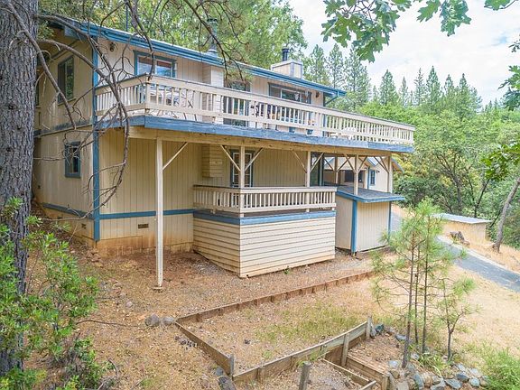 5th image of 20747 Birchwood Dr