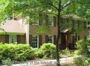 108 Wakerobin Rd, Williamsburg, VA 23185