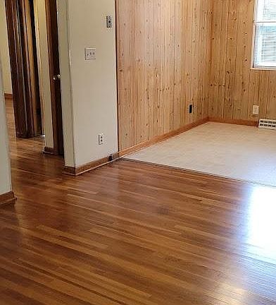 Living room/ eat-in kitchen