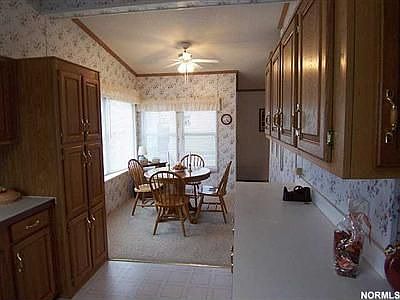 5th image of 37 Periwinkle Dr