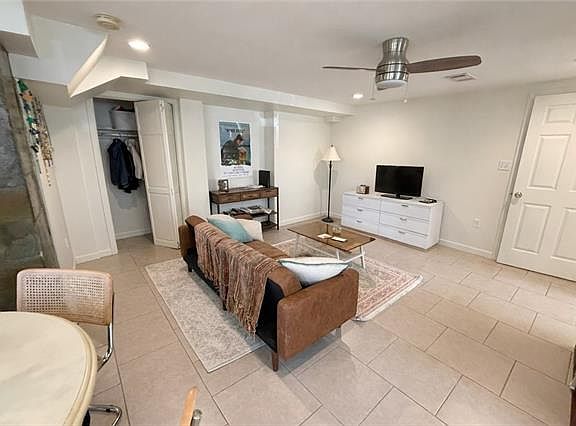 4th image of 7837 Plum St