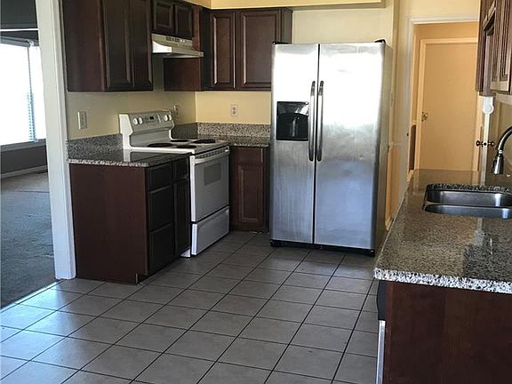 2nd image of 5400 Dalrymple St