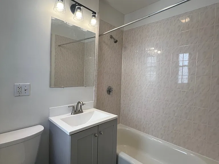 38 Hemenway St #28 — Photo 10
