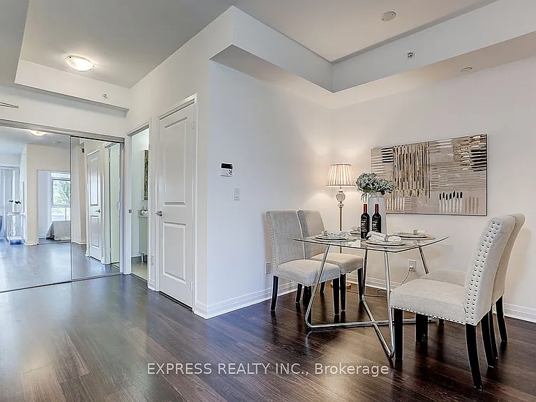 55 Oneida Cres #308 — Photo 16