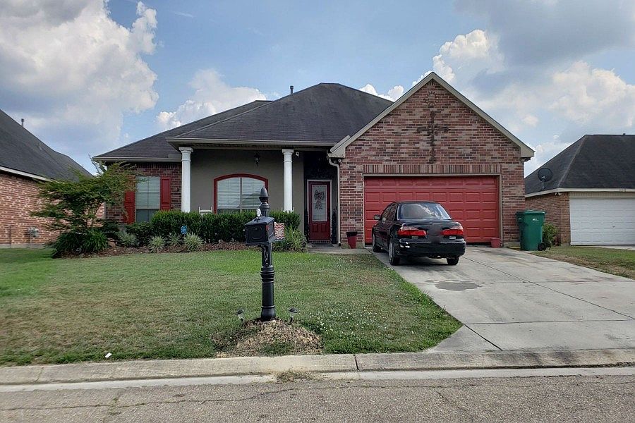 1st image of 26346 Poplar Glen Dr