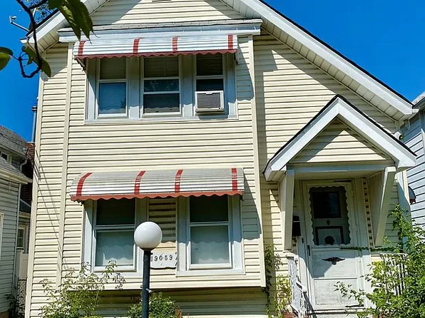 19059 112th Ave, Saint Albans, NY 11412