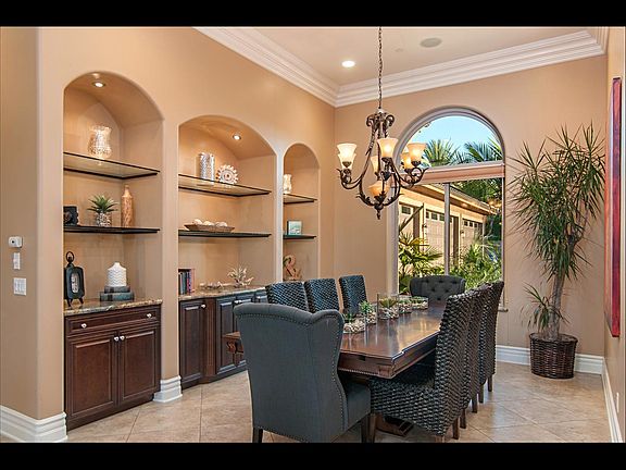 4th image of 1000 Miramar Dr