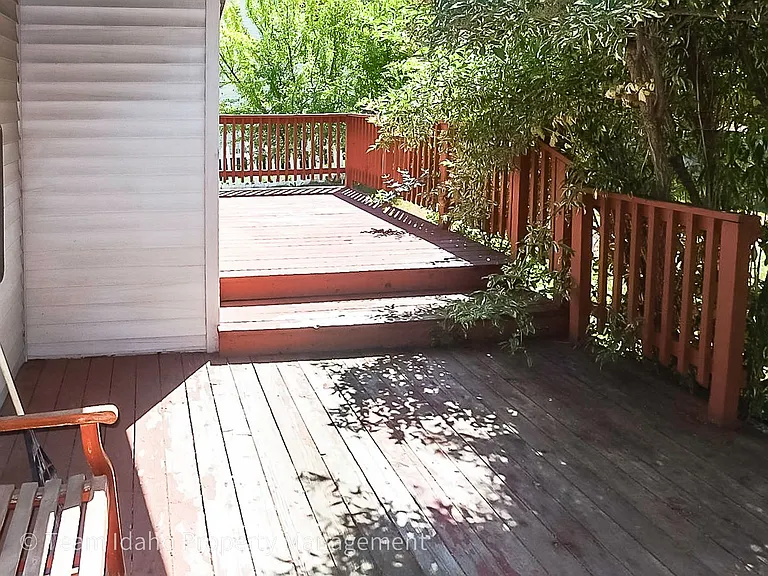 643 Northwood Dr — Photo 5
