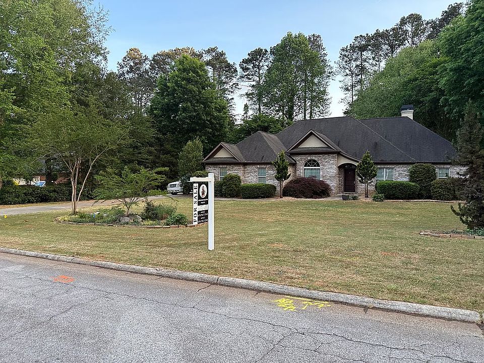 1st image of 120 Huiet Dr