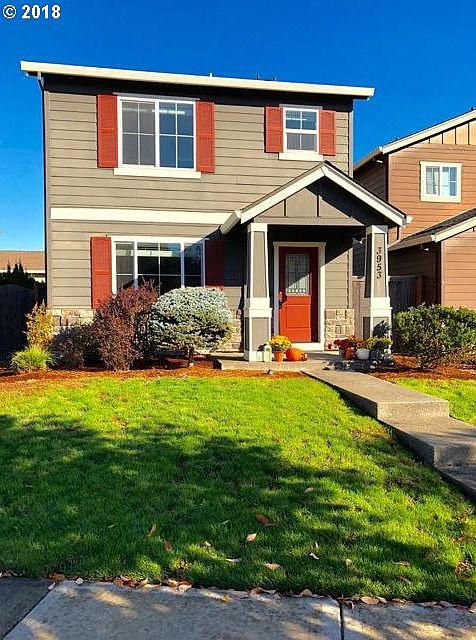 1st image of 3953 SE Discovery St
