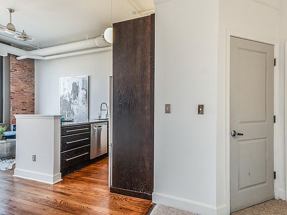 5th image of 101 W Liberty St APT 210