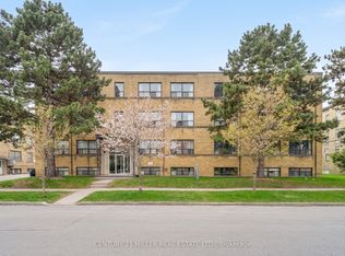 6 Saranac Blvd #2, Toronto, ON M6A2G3