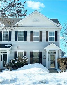 1998 Clover Ridge Dr, Chaska, MN, 55318