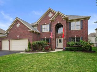 2624 Champion Rd, Naperville, IL 60564