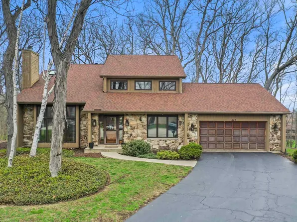 447 Spring Cress Ct, West Chicago, IL 60185