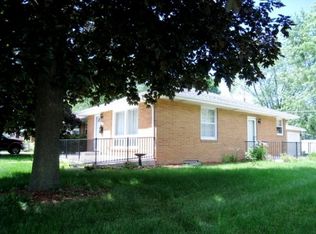 1699 Juniper Dr, Green Bay, WI 54302