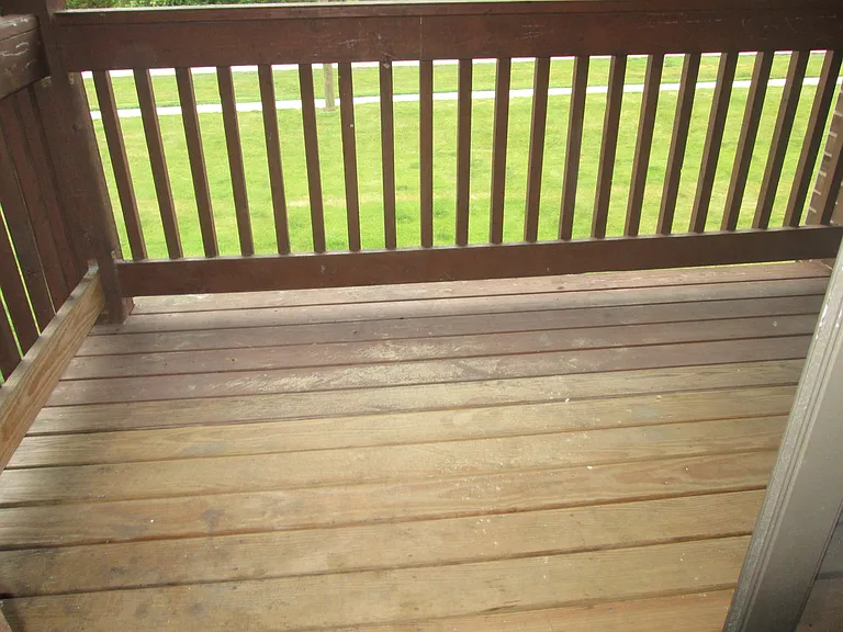 800 Brook Dr #6 — Photo 5