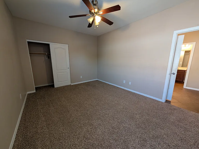 1094 W Jamaica Hope Way — Photo 13