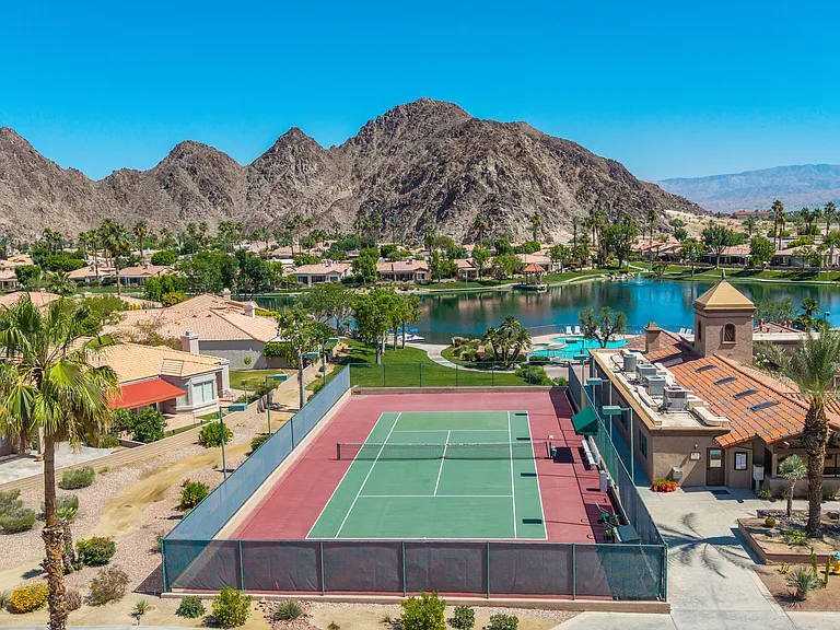 48110 Calle Seranas — Photo 44