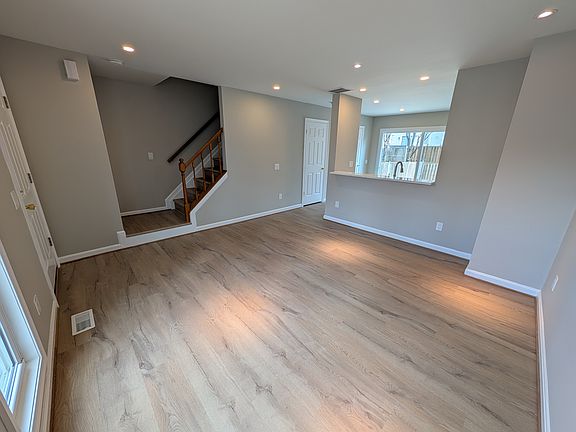 2nd image of 14710 Green Park Way
