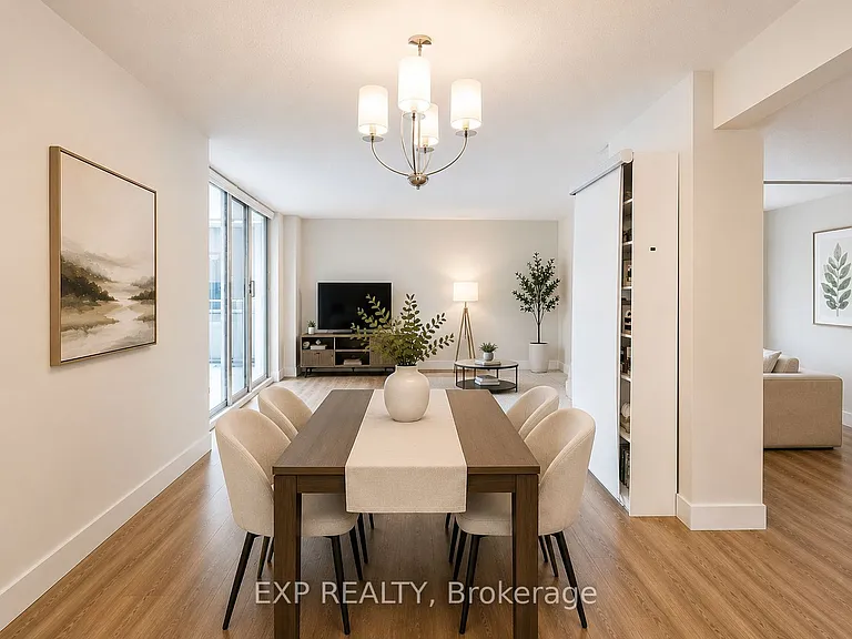160 George St #1505 — Photo 11