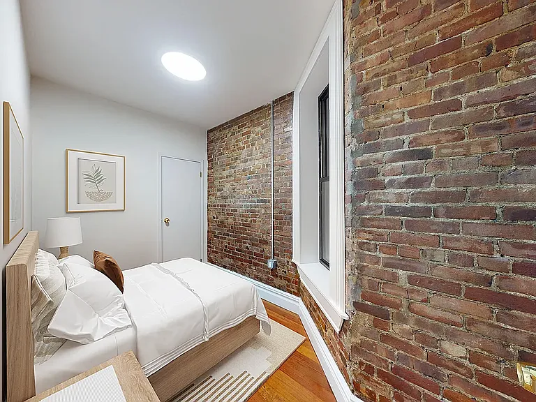 142 W 109th St #1W — Photo 4