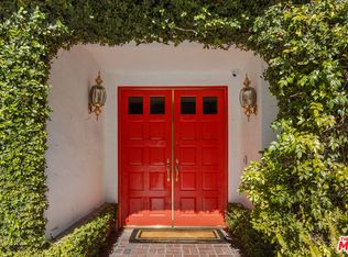 17137 Addison St, Encino, CA 91316