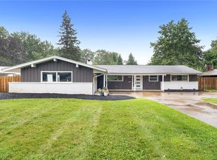 24461 Westwood Rd, Westlake, OH