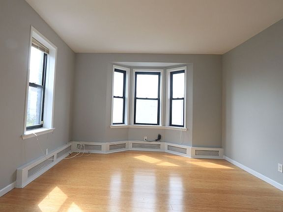 2nd image of 6823 4th Ave #2R