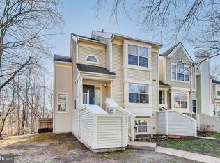 6128 Stonepath Cir, Centreville, VA 20120