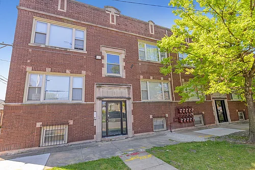 6001-6005 S Richmond St #2915-21 Photo 1
