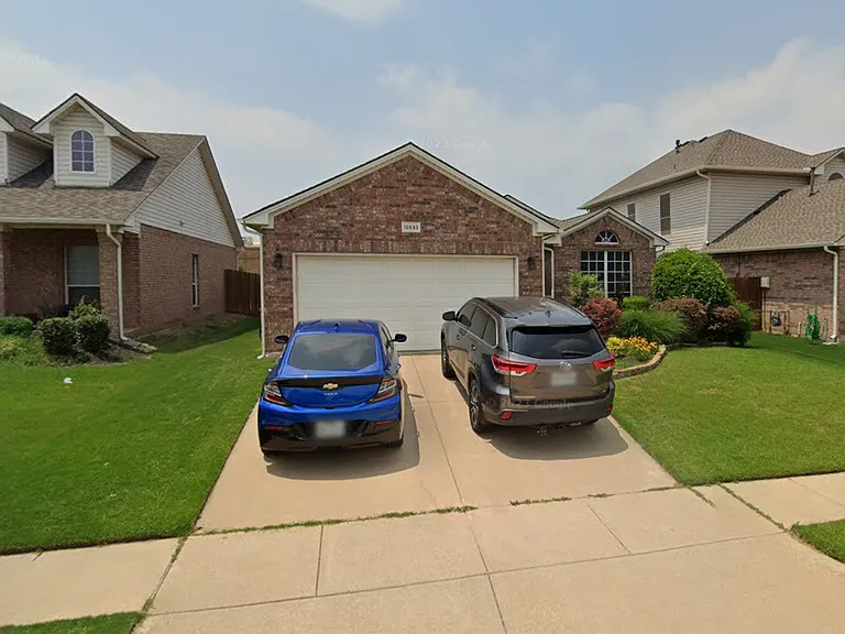 12533 Cottageville Ln — Photo 1