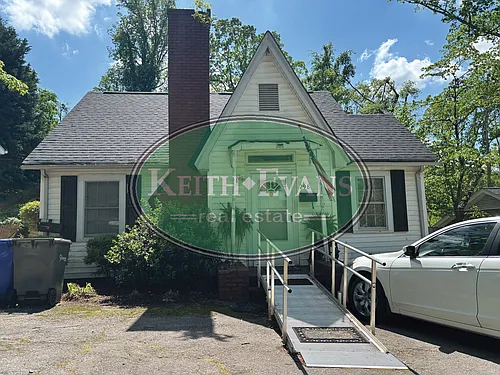 298 N Fairview Ave #B Photo 1