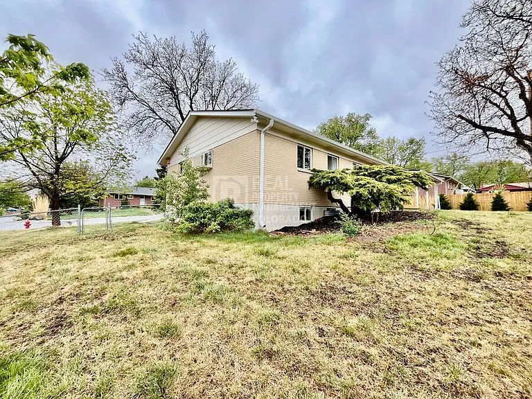 12115 W New Mexico Ave — Photo 21