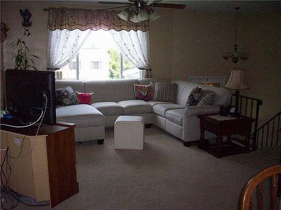 2nd image of 9891 Deerfield Dr