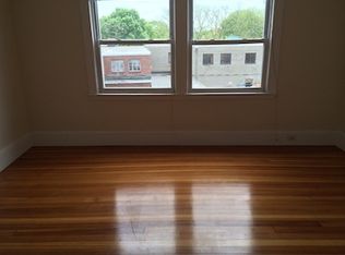 7 Dexter Ave #3, Watertown, MA 02472
