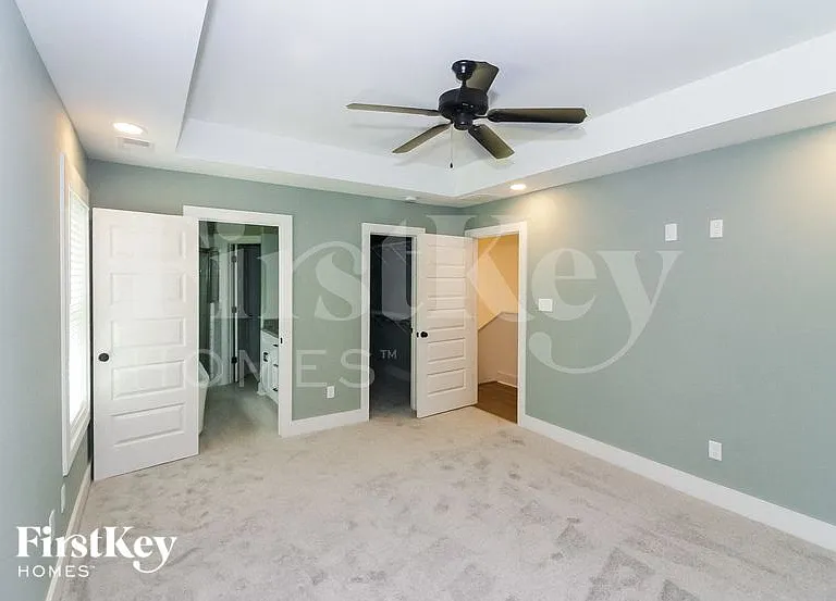 4979 Wilburn Ave — Photo 7