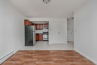 30-32 31st Street #2B in Astoria, Queens | StreetEasy