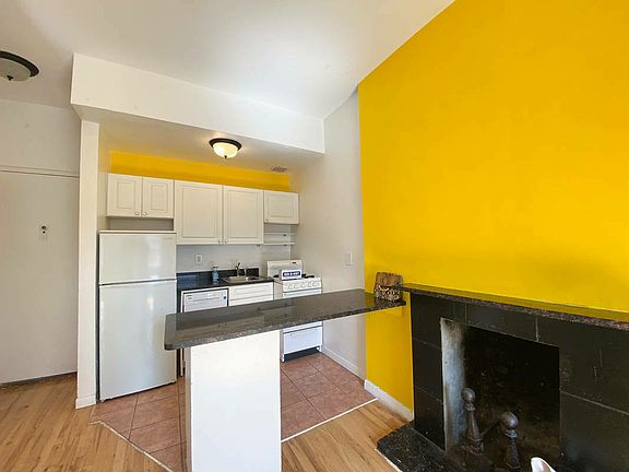 2nd image of 113 W 82nd St #4FH