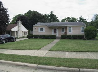 105 W Prospect St, Hartford, WI 53027