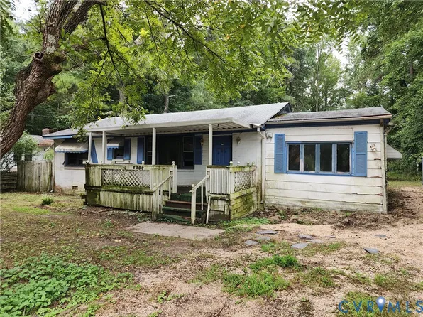 5306 Sterling Rd, Petersburg, VA 23803