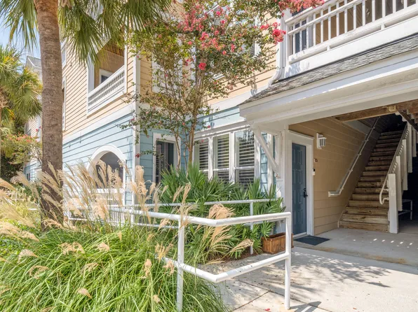 200 Bucksley Ln Unit 105, Daniel Island, SC 29492