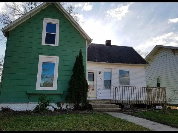 1402 E Fox St, South Bend, IN 46613