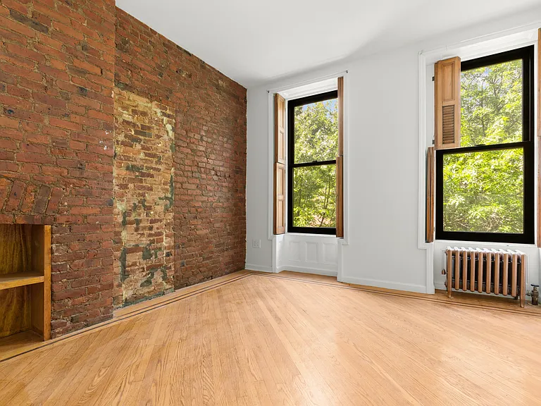 380 Monroe St #2 — Photo 5